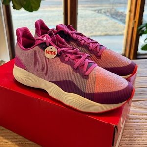 New In Box New Balance Shoes WIDE 9.5 Fuel Cell Shift TR